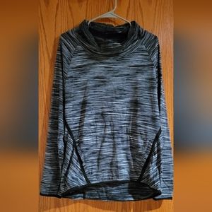 Women's athletic pullover sweatshirt